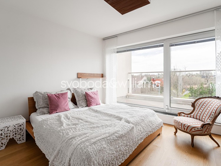 Prodej rodinného domu 147 m², pozemek 445 m² - foto 7