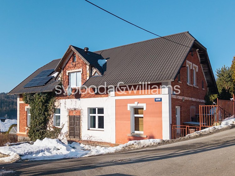 Prodej rodinného domu 350 m², pozemek 1 197 m² - foto 3