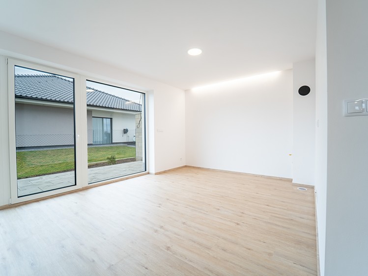 Prodej rodinného domu 149 m², pozemek 691 m² - foto 8