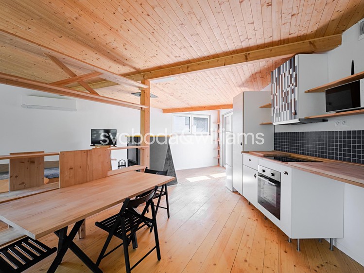 Prodej rodinného domu 174 m², pozemek 673 m² - foto 3