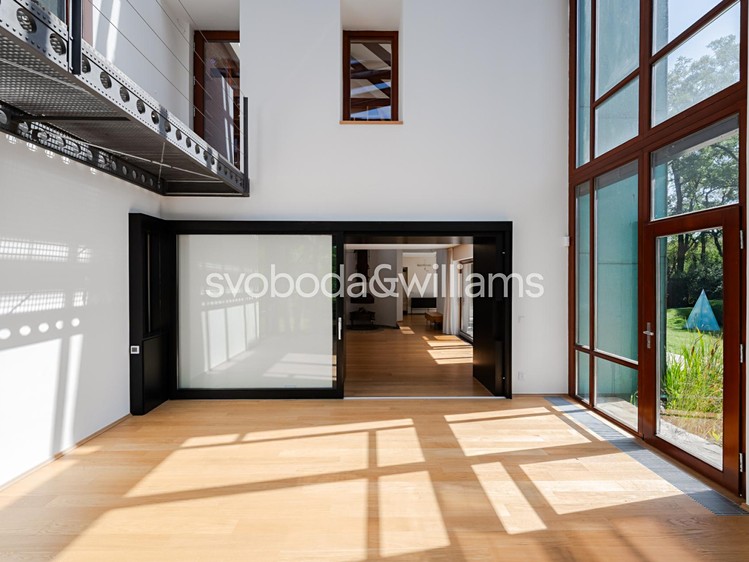 Prodej vily 378 m², pozemek 1 504 m² - foto 7