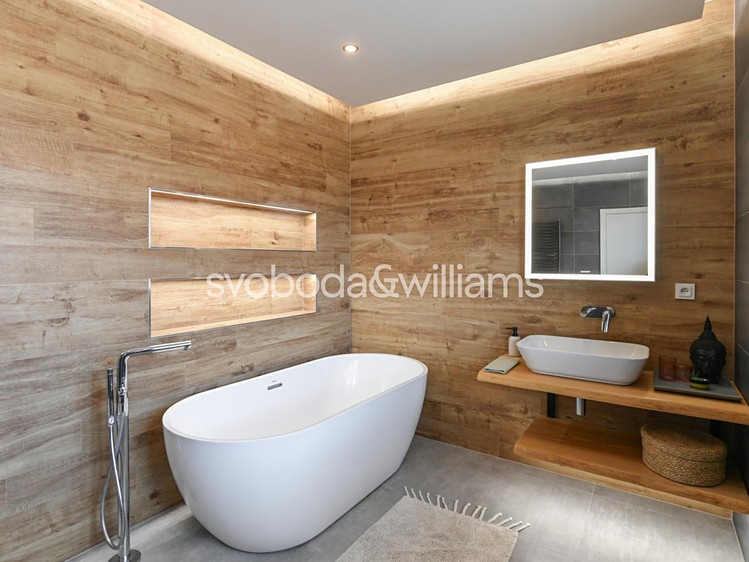 Prodej  rodinného domu 160 m², pozemek 1 061 m² - foto 7