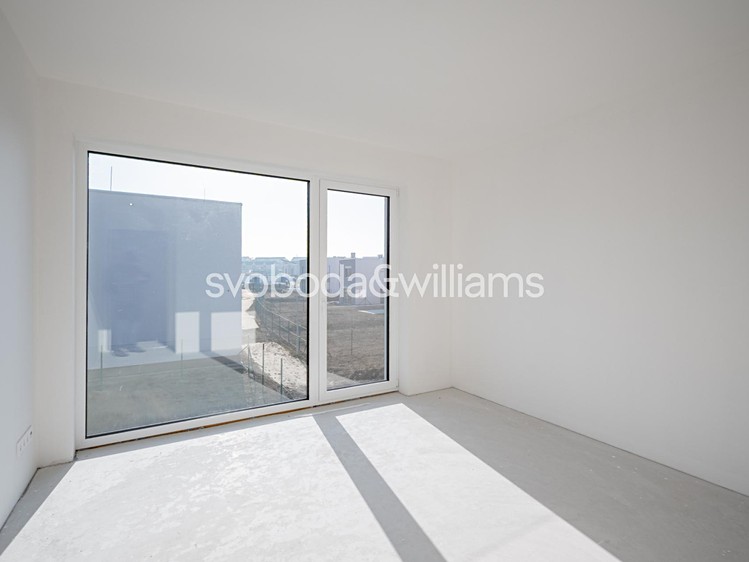 Prodej rodinného domu 225 m², pozemek 366 m² - foto 6