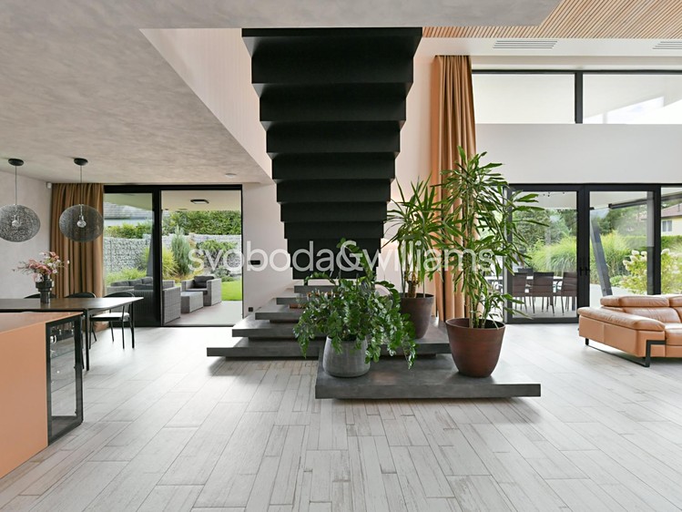Prodej rodinného domu 281 m², pozemek 815 m² - foto 7
