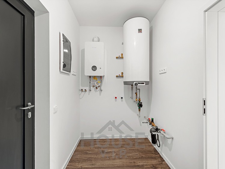 Prodej rodinného domu 136 m², pozemek 1 004 m² - foto 8