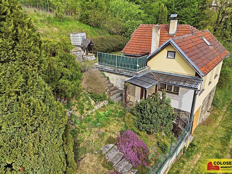Prodej chalupy 87 m², pozemek 729 m² - foto 1