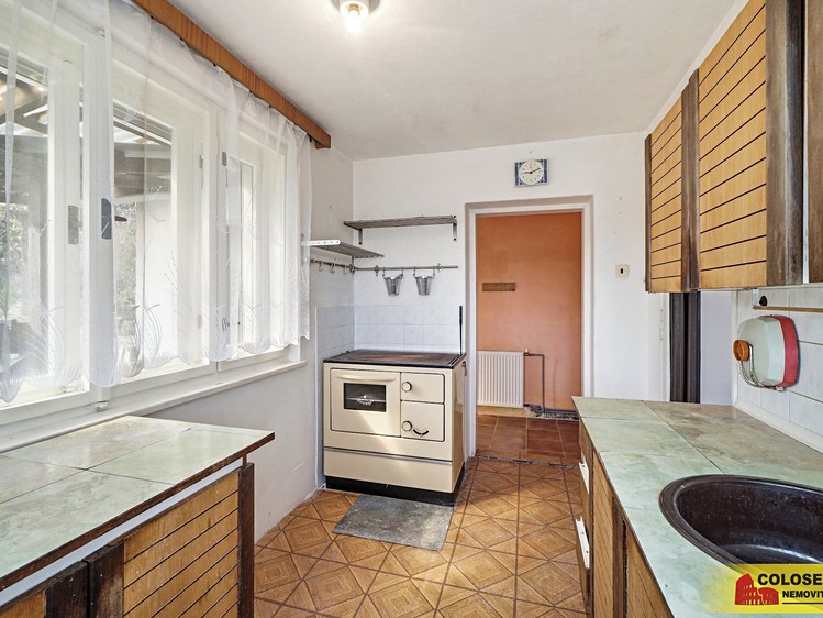 Prodej chalupy 87 m², pozemek 729 m² - foto 8