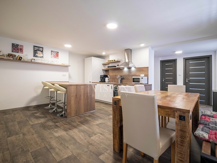 Prodej rodinného domu 150 m², pozemek 599 m² - foto 3