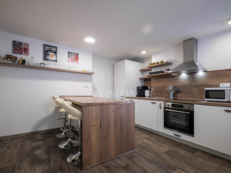 Prodej rodinného domu 150 m², pozemek 599 m² - foto 2