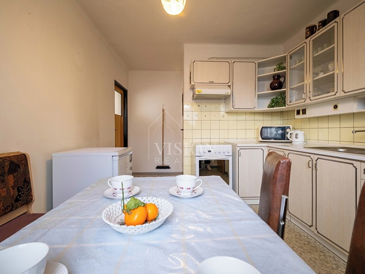 Prodej rodinného domu 136 m², pozemek 763 m² - foto 3