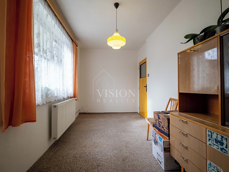 Prodej rodinného domu 136 m², pozemek 763 m² - foto 8