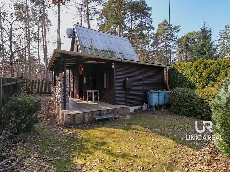 Prodej chaty 46 m², pozemek 178 m² - foto 1