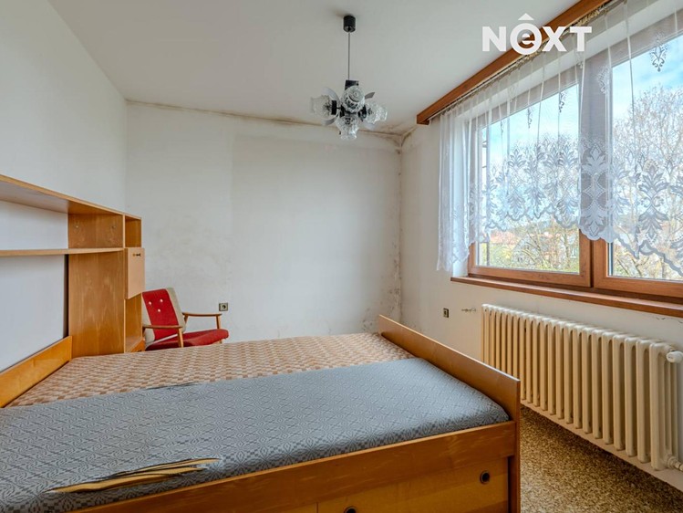 Prodej rodinného domu 188 m², pozemek 737 m² - foto 8