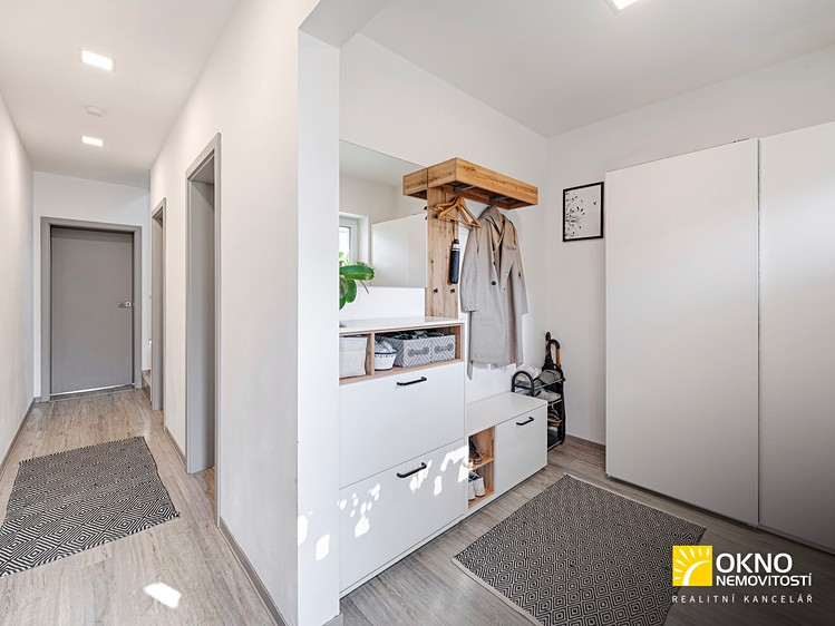 Prodej rodinného domu 185 m², pozemek 618 m² - foto 7