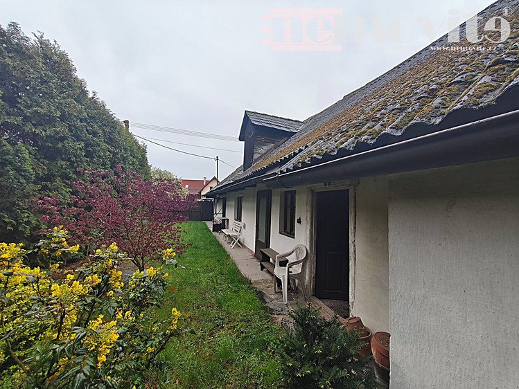 Prodej rodinného domu 97 m², pozemek 894 m² - foto 4