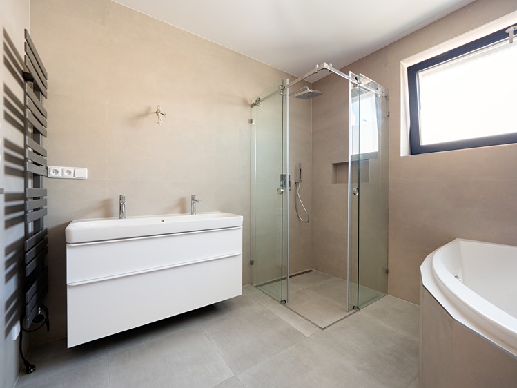 Prodej rodinného domu 191 m², pozemek 381 m² - foto 8