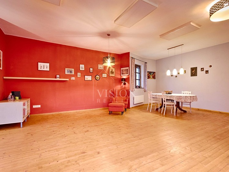 Prodej rodinného domu 198 m², pozemek 792 m² - foto 6