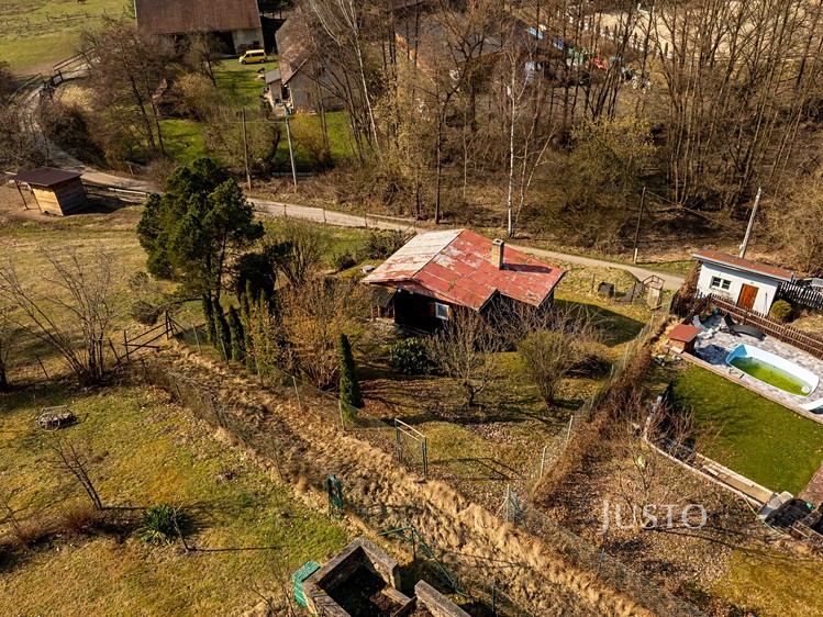 Prodej chaty 37 m², pozemek 574 m² - foto 4