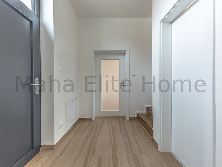 Prodej rodinného domu 115 m², pozemek 200 m² - foto 5