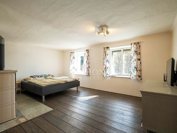 Prodej rodinného domu 90 m², pozemek 589 m² - foto 2