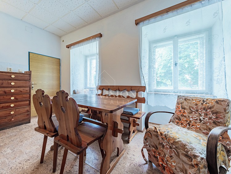 Prodej rodinného domu 200 m², pozemek 762 m² - foto 5