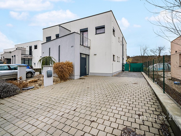 Prodej rodinného domu 172 m², pozemek 612 m² - foto 5