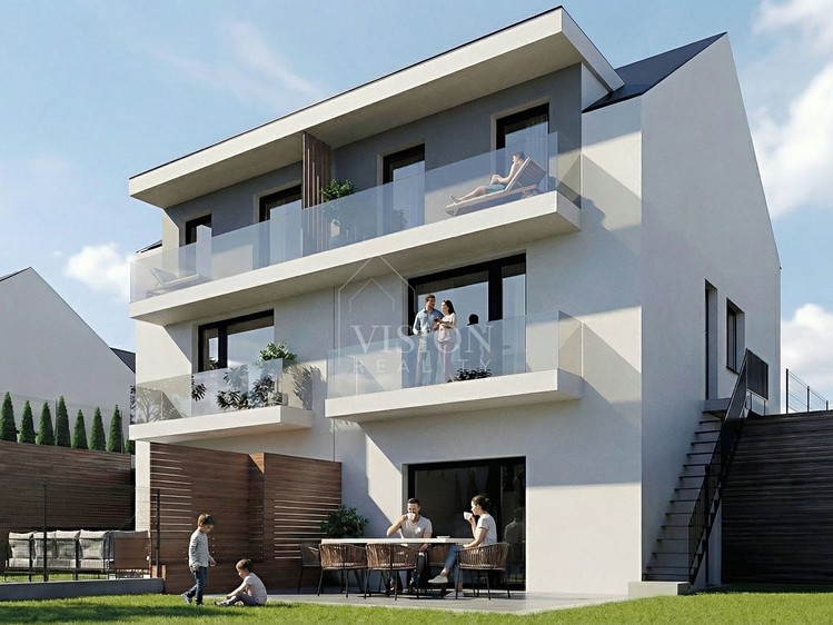 Prodej vícegeneračního domu 207 m², pozemek 401 m² - foto 1