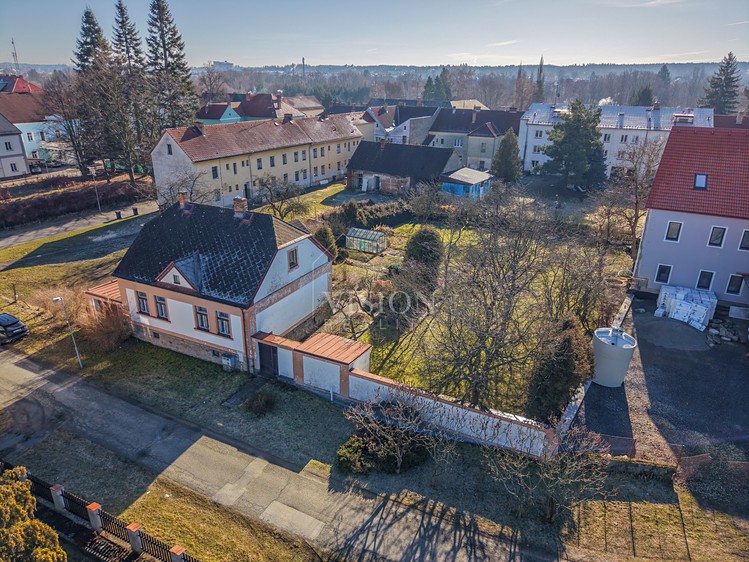 Prodej rodinného domu 117 m², pozemek 1 348 m² - foto 1