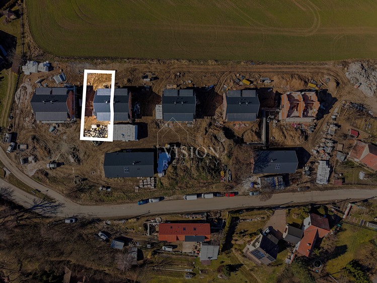 Prodej rodinného domu 149 m², pozemek 403 m² - foto 2