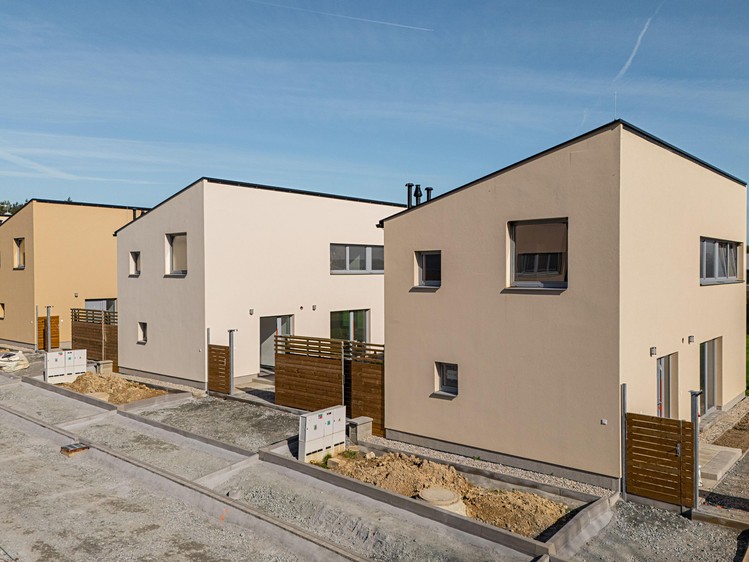 Prodej rodinného domu 119 m², pozemek 552 m² - foto 1
