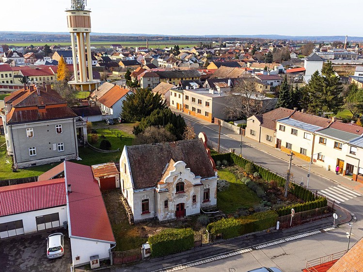 Prodej rodinného domu 161 m², pozemek 707 m² - foto 5