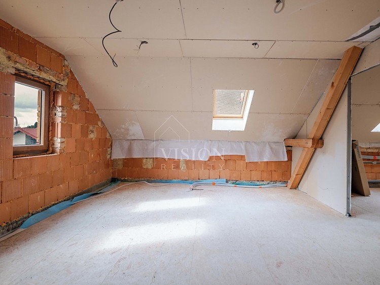 Prodej rodinného domu 134 m², pozemek 93 m² - foto 7
