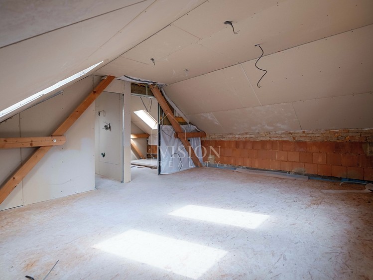 Prodej rodinného domu 134 m², pozemek 93 m² - foto 6