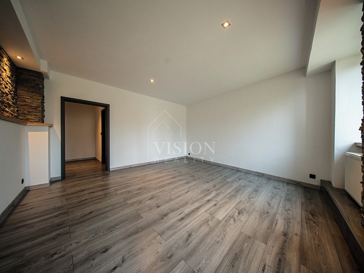 Prodej vícegeneračního domu 285 m², pozemek 339 m² - foto 6