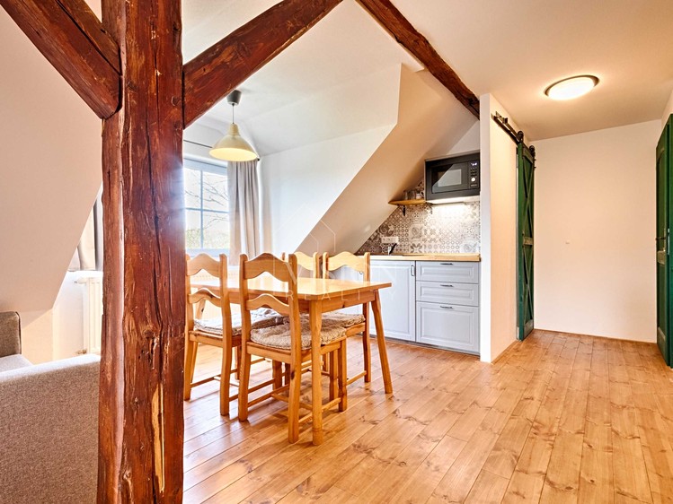 Prodej rodinného domu 509 m², pozemek 749 m² - foto 6