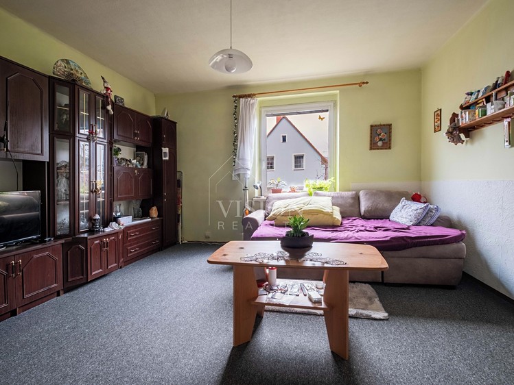 Prodej rodinného domu 120 m², pozemek 680 m² - foto 2