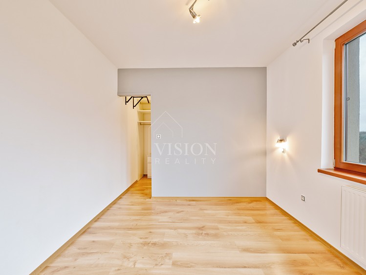 Prodej rodinného domu 140 m², pozemek 721 m² - foto 5