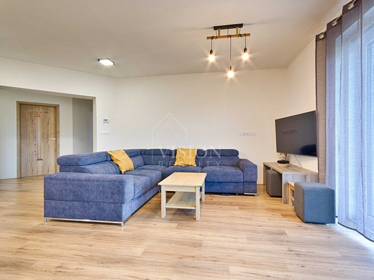 Prodej rodinného domu 120 m², pozemek 901 m² - foto 4