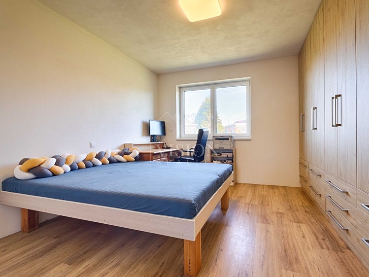 Prodej rodinného domu 120 m², pozemek 901 m² - foto 7
