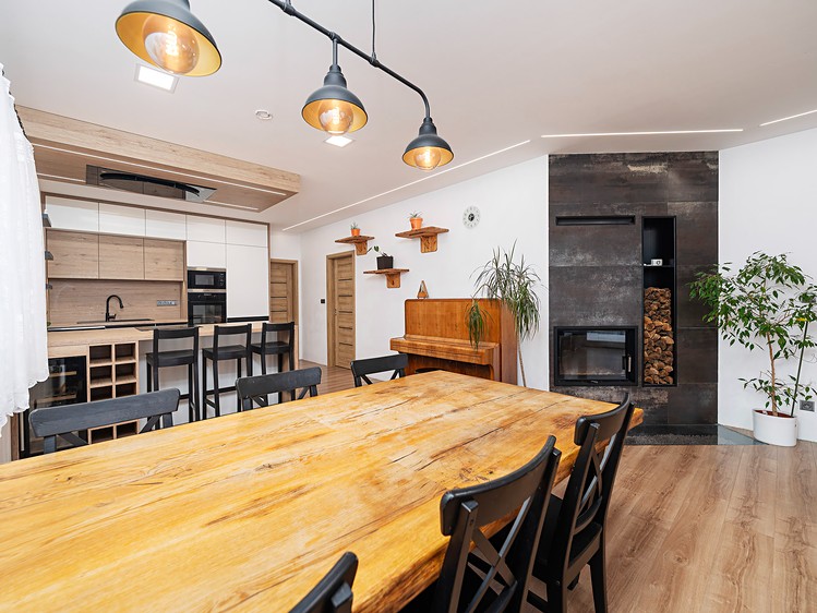 Prodej  rodinného domu 261 m², pozemek 2 793 m² - foto 7