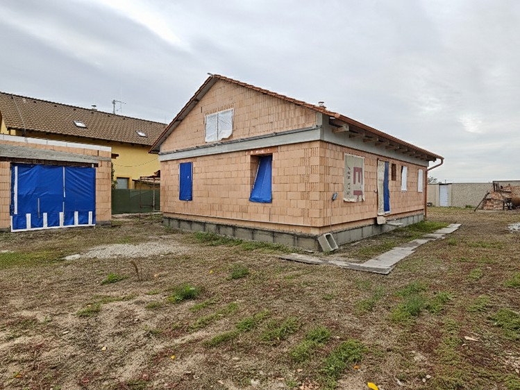 Prodej rodinného domu 110 m², pozemek 836 m² - foto 3