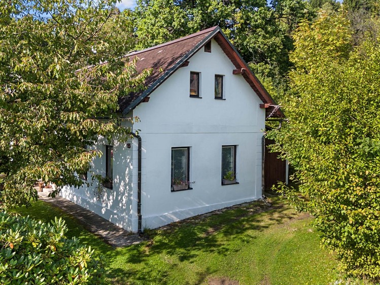 Prodej chalupy 194 m², pozemek 587 m² - foto 1