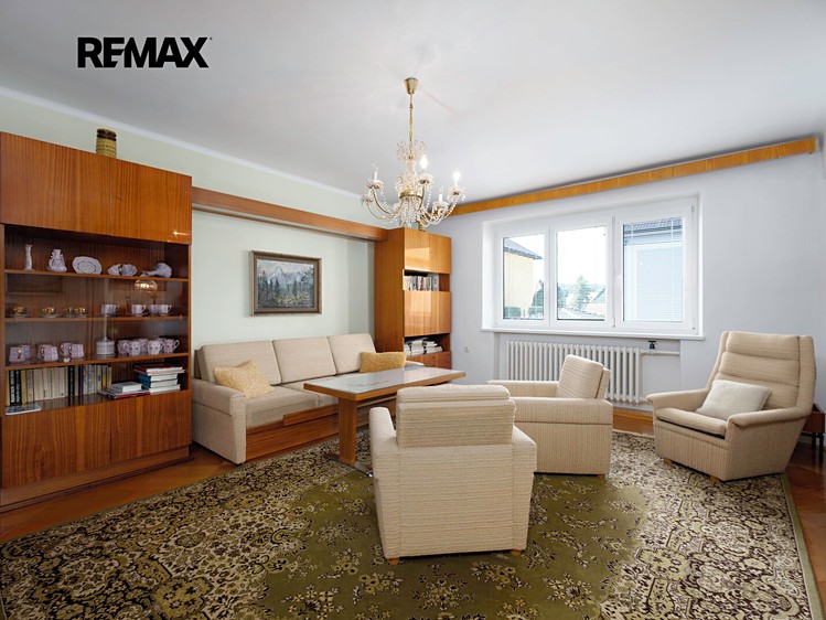 Prodej rodinného domu 180 m², pozemek 800 m² - foto 7
