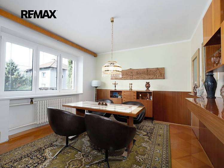 Prodej rodinného domu 180 m², pozemek 800 m² - foto 8