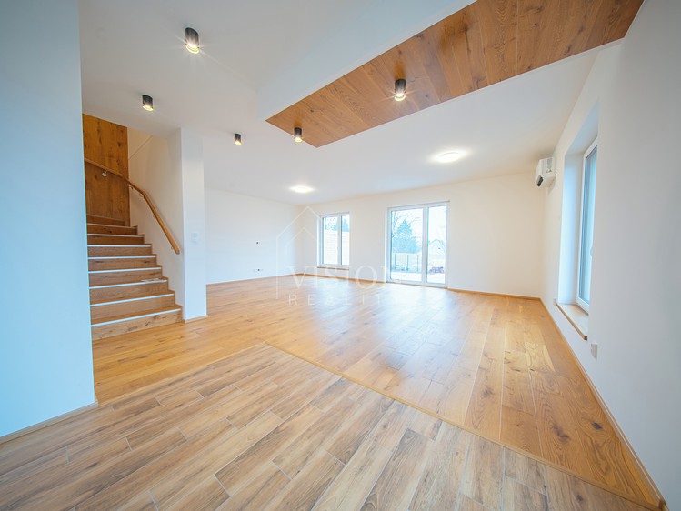 Prodej rodinného domu 119 m², pozemek 554 m² - foto 4