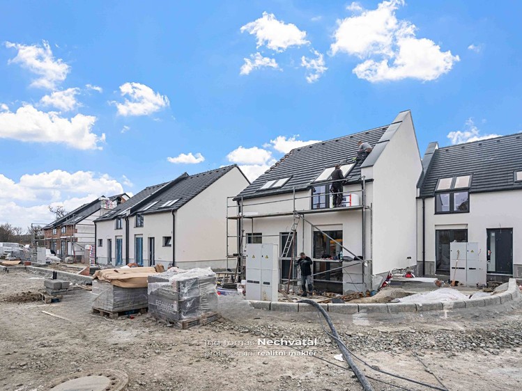 Prodej rodinného domu 118 m², pozemek 538 m² - foto 1