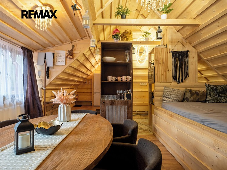 Prodej rodinného domu 550 m², pozemek 3 070 m² - foto 5