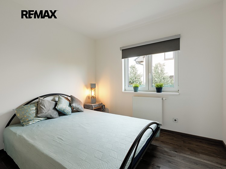 Prodej rodinného domu 92 m², pozemek 738 m² - foto 7