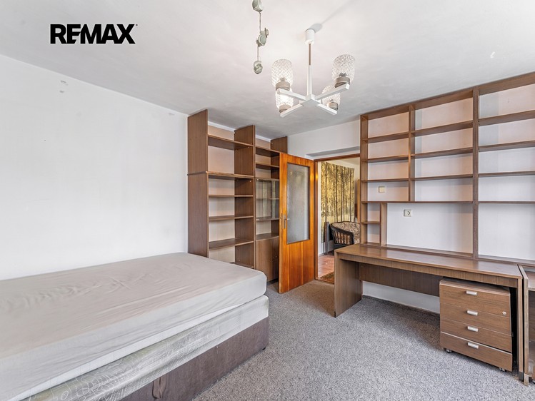 Prodej rodinného domu 189 m², pozemek 596 m² - foto 5