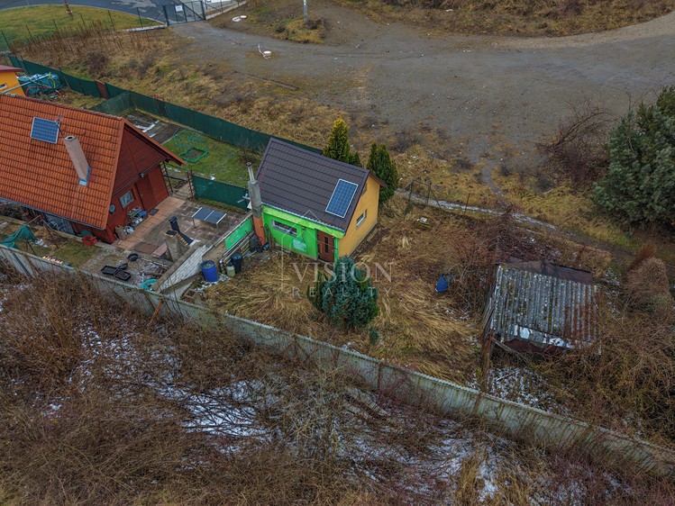 Prodej chaty 18 m², pozemek 126 m² - foto 2